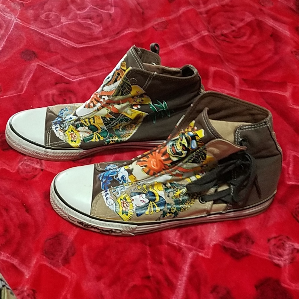Ed Hardy size 9